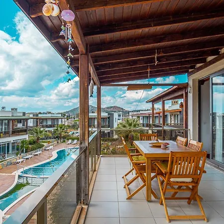 Beautiful 2 Br House With Pool In Gümüşlük Apartamento Bodrum