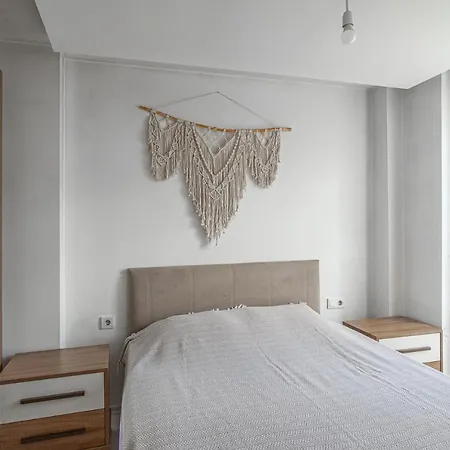 Beautiful 2 Br House With Pool In Gümüşlük
