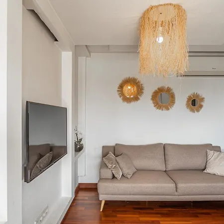 Apartment Beautiful 2 Bedroom House With Pool In Gumusluk *